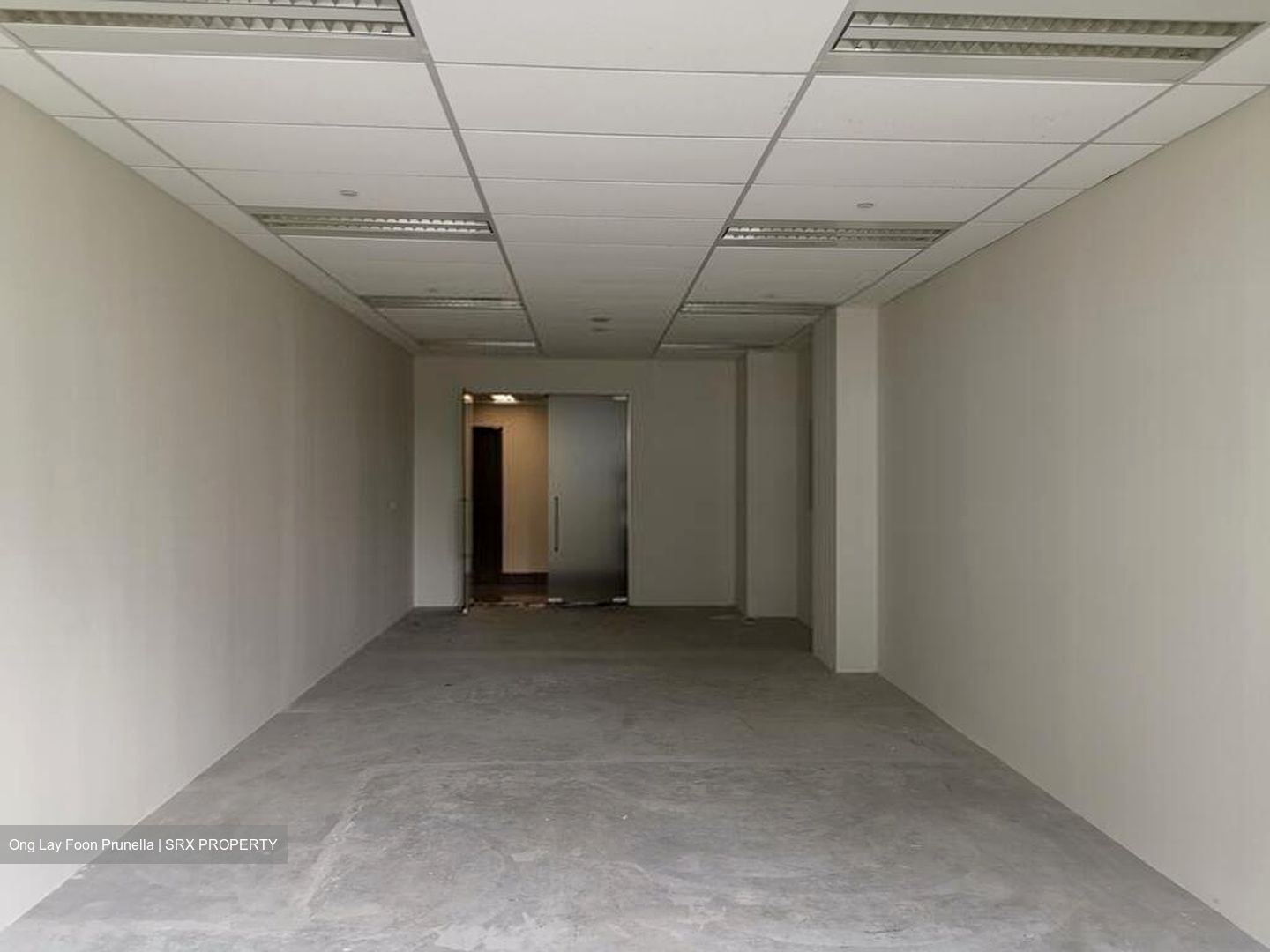 SQUARE 2 (D11), Retail #455602071